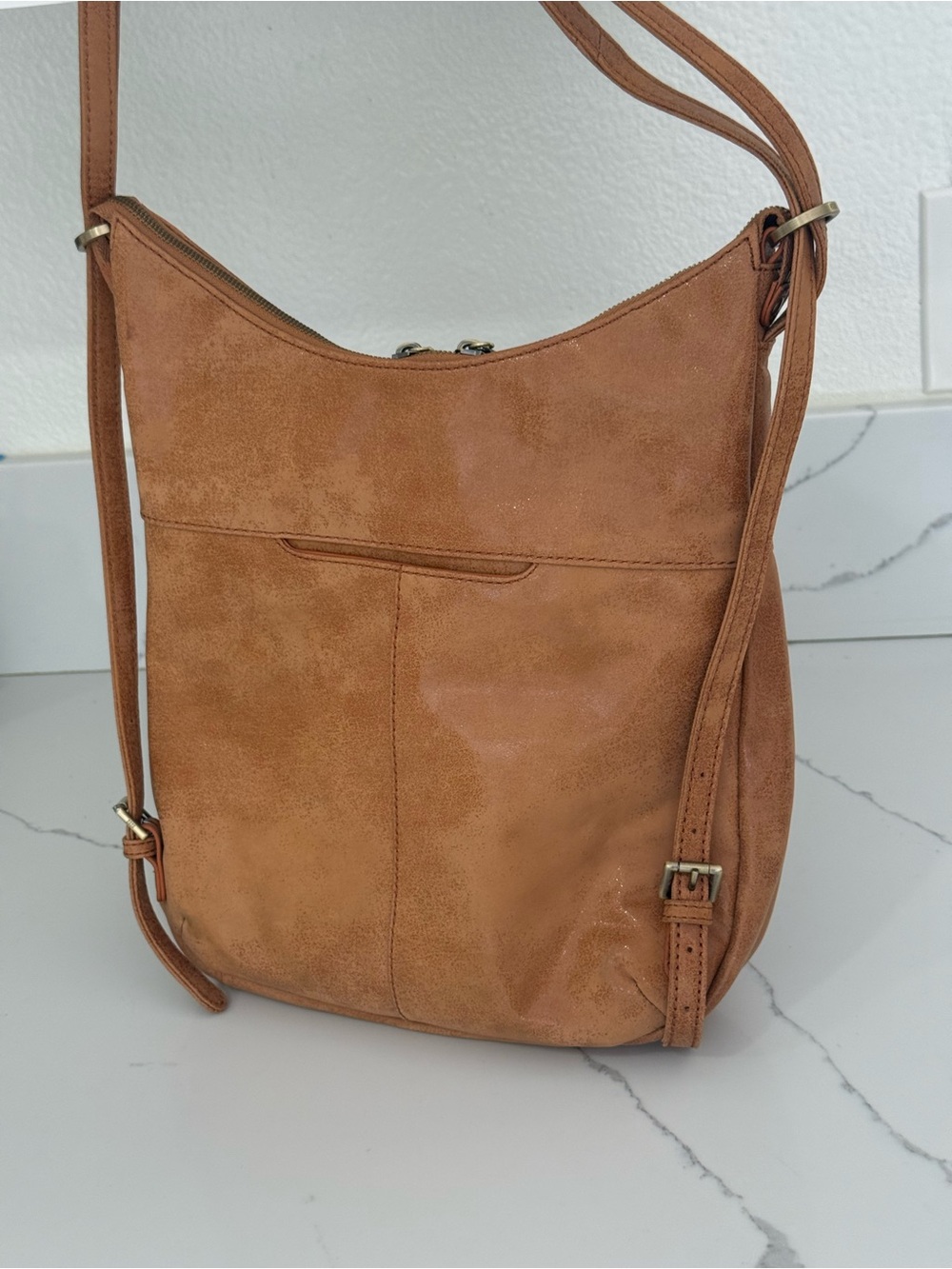 HOBO Merrin Convertible Backpack Whiskey Leather Whipstitch with shimmer - Picture 6 of 16